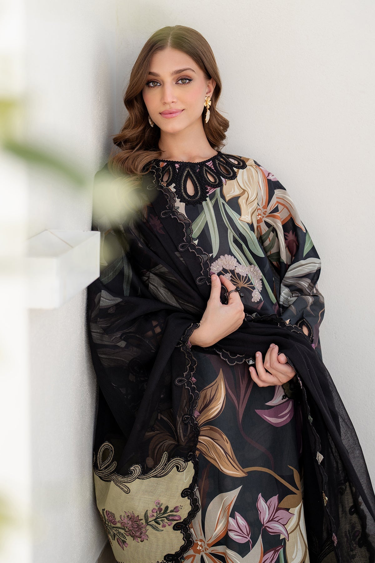 EMBROIDERED PRINTED LAWN UF