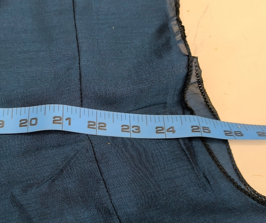 Vchetra Maxi D.no 982